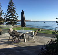 crystal blue apartment - Accommodation Melbourne