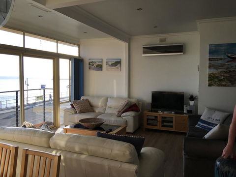 Crystal Blue Apartment - Accommodation Melbourne 35