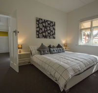 Cowan Street Bungalow - Accommodation Melbourne