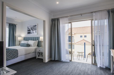 Marina Hotel - Melbourne 4u 8