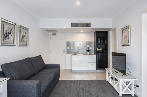 Marina Hotel - Melbourne 4u 16