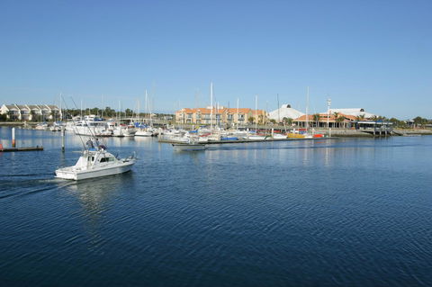 Marina Hotel - Melbourne 4u 39