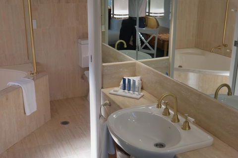 Pacific Bay Resort - Accommodation Melbourne 1