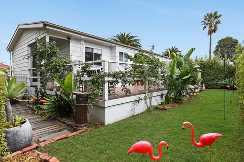 Ainslie Roberts Drive Retreat - Accommodation Melbourne 7