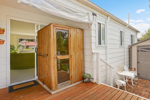 Ainslie Roberts Drive Retreat - Accommodation Melbourne 17