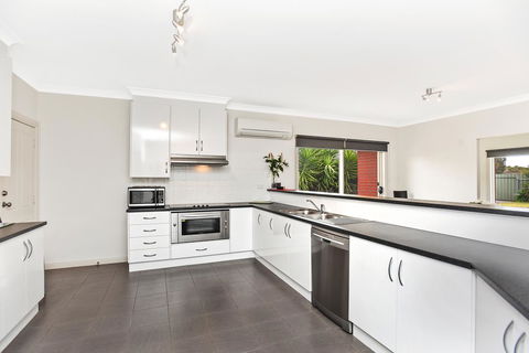 'The Hidden Diamond' - Normanville - Accommodation Melbourne 15