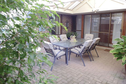Baronet B & B - Melbourne 4u 15