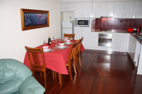 Serenity On Narrabeen Beach - 1Bdr Beachside Retreat - Accommodation Melbourne 8