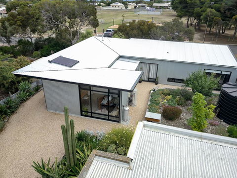Sinclair Eco House - Accommodation Melbourne 6