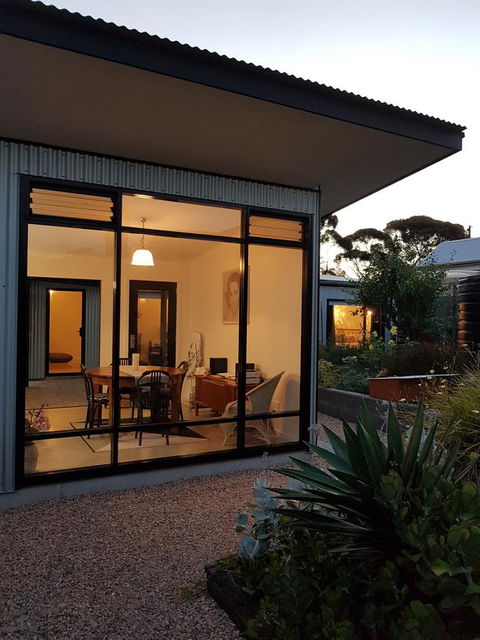 Sinclair Eco House - Accommodation Melbourne 14