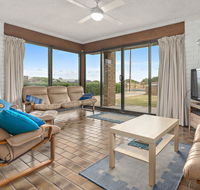 Sun  Surf Aldinga Beach Apartment - Accommodation Melbourne