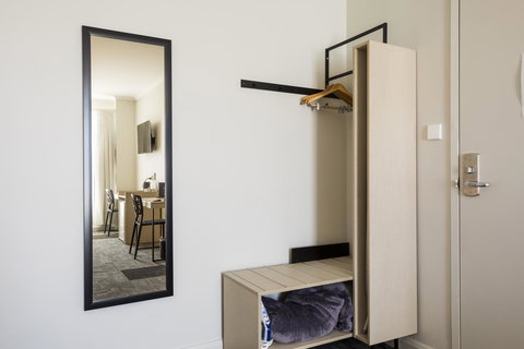 Nightcap At Finsbury Hotel - Accommodation Melbourne 2