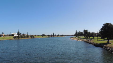 Glenelg - Marina Retreat - Melbourne 4u 40