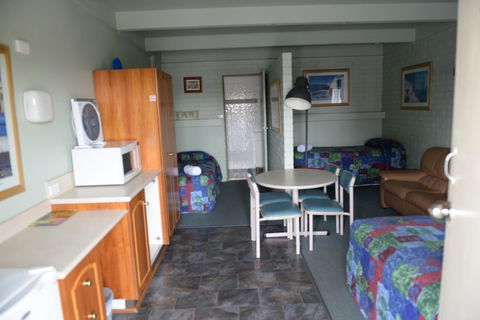 Ardeanal Motel - Accommodation Melbourne 40