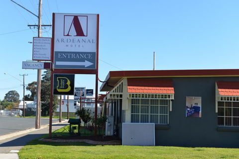 Ardeanal Motel - Accommodation Melbourne 0