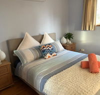 Moana Beach Sunset Holiday Accommodation - Melbourne 4u