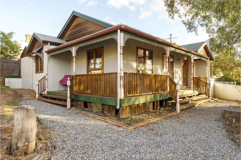 Rustic On 13th - Accommodation Melbourne 17