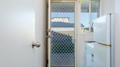 Rocks Beach House Victor Harbor - Accommodation Melbourne 6