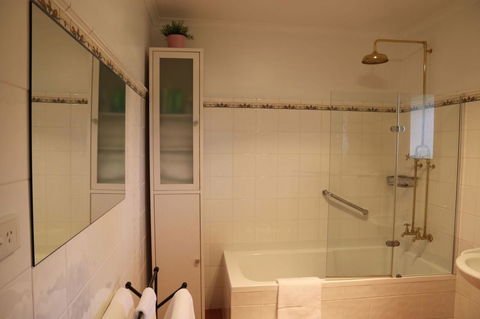 Merellaan - Accommodation Melbourne 11
