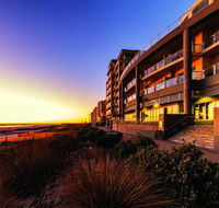 Oaks Plaza Pier - Accommodation Melbourne