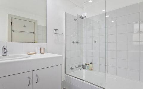 Glenelg Oasis Studios - Accommodation Melbourne 11