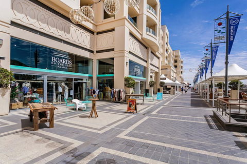 Heart Of Glenelg BnB - Accommodation Melbourne 17