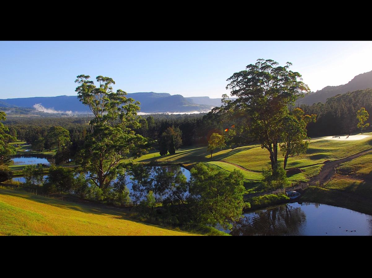 Manchester Square NSW Accommodation Melbourne
