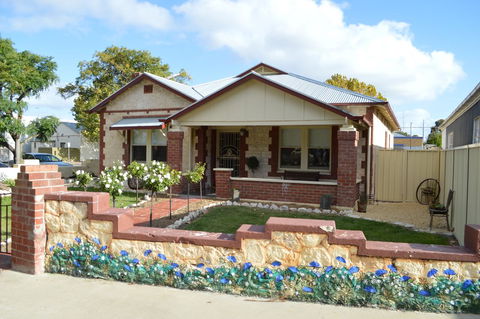 Two Cow Cottage Bed & Breakfast - Accommodation Melbourne 15