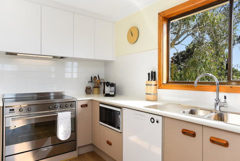 Port Of Call - Port Willunga - C21 SouthCoast Holidays - Accommodation Melbourne 7