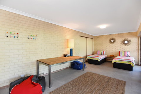 Port Of Call - Port Willunga - C21 SouthCoast Holidays - Accommodation Melbourne 21