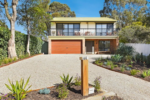 Port Of Call - Port Willunga - C21 SouthCoast Holidays - Accommodation Melbourne 1