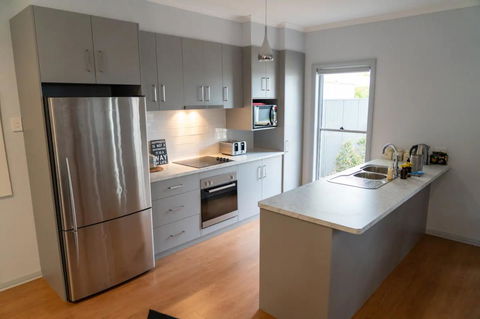 Gawler Townhouse 3 Bedroom - Accommodation Melbourne 3