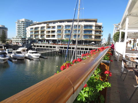 Lights Landing Apartments - Accommodation Melbourne 16