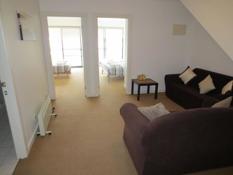 Lights Landing Apartments - Accommodation Melbourne 35