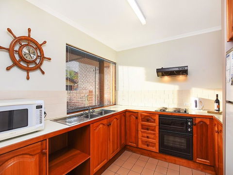 Franklin Beachfront Apartments - Melbourne 4u 9