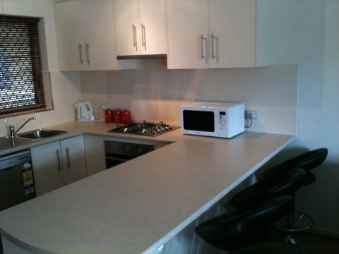 Adelaide - Semaphore Beach Front - Accommodation Melbourne 11