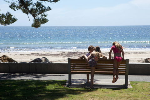 Seawall Apartments - Accommodation Melbourne 25