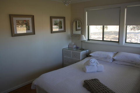 Rabbiters Hut - Accommodation Melbourne 4
