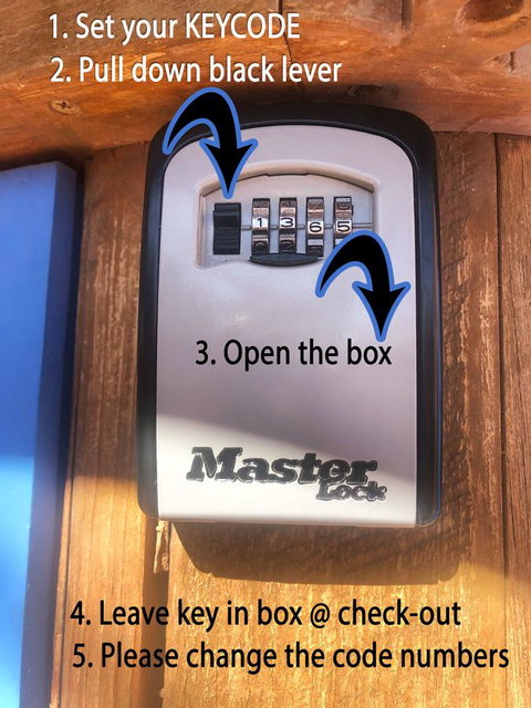 Ali\'s Underground Studio - Accommodation Melbourne 24