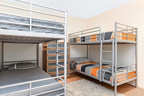 Breeze Beachfront Apartment - Melbourne 4u 17