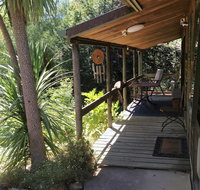 Hilltop - Accommodation Melbourne