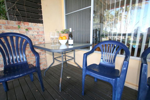 Lake Edge Apartments - Accommodation Melbourne 12