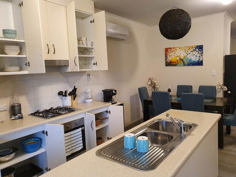 Explore Adelaide, Gawler, The Barossa And Clare Valleys All-in-one - Accommodation Melbourne 7