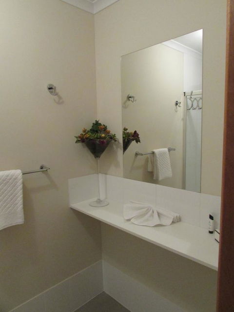 Lazy Days Cottage - Victor Harbor - Melbourne 4u 20