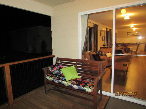 Lazy Days Cottage - Victor Harbor - Melbourne 4u 23