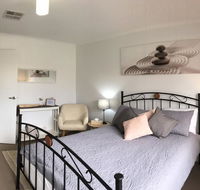 Windsor Gardens Home - Accommodation Melbourne