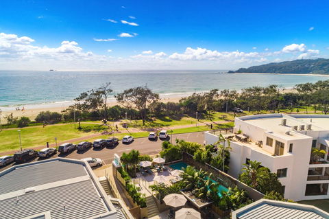 Bayview Beachfront Apartments, In Town Right On The Beach - Accommodation Melbourne 3