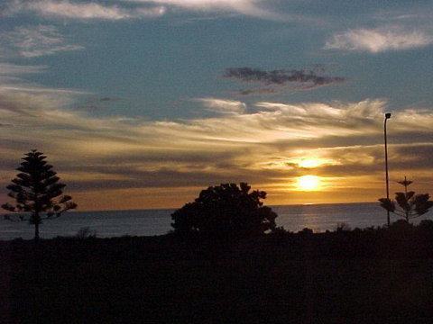 Esplanade Apartments At West Beach - Accommodation Melbourne 9