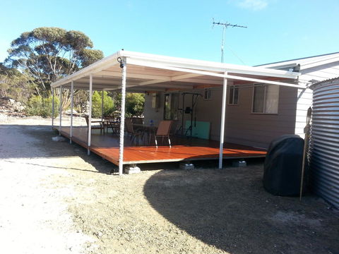 The Island House - Accommodation Melbourne 7