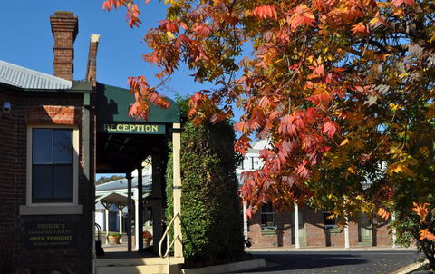 Ten Dollar Town Motel - Accommodation Melbourne 0